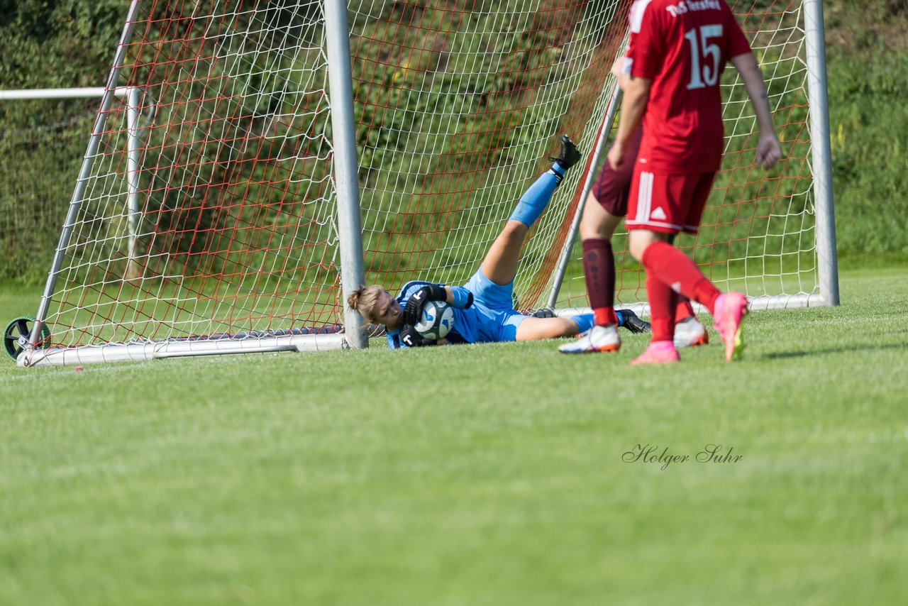 Bild 433 - F TuS Tensfeld - TSV Bargteheide : Ergebnis: 1:0